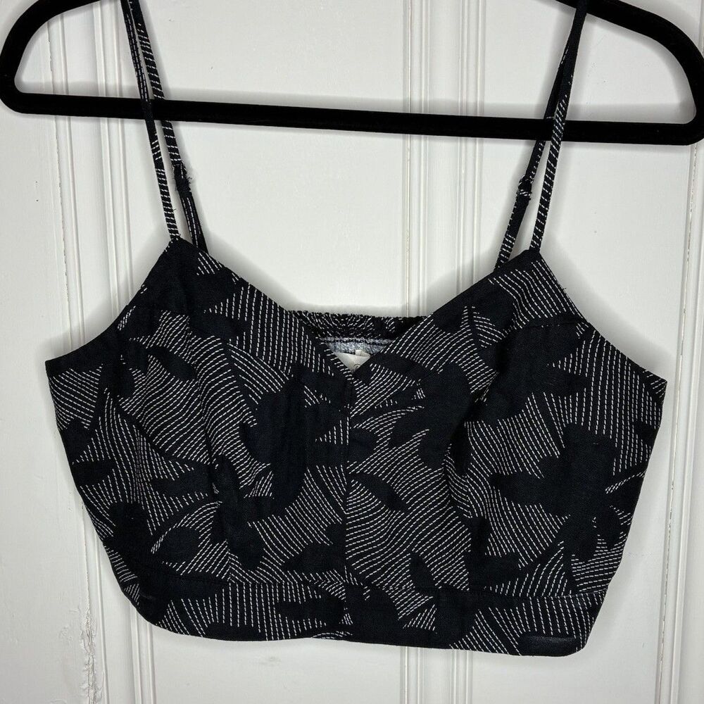 NEW Universal Thread black crop top‎ linen blend Med coquette elastic back cami